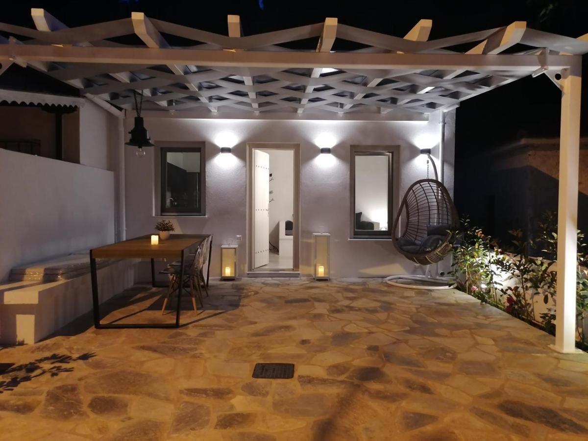 Yalos luxury home Agioi Saranta Exterior foto