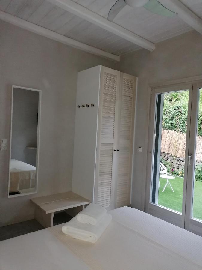 Yalos luxury home Agioi Saranta Exterior foto